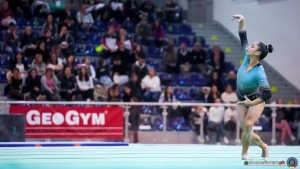 sr sfe04907 copia simone ferraro ph